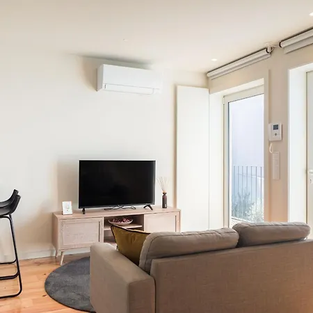 Luxury Style 3 With Ac Downtown Near Metro Oporto