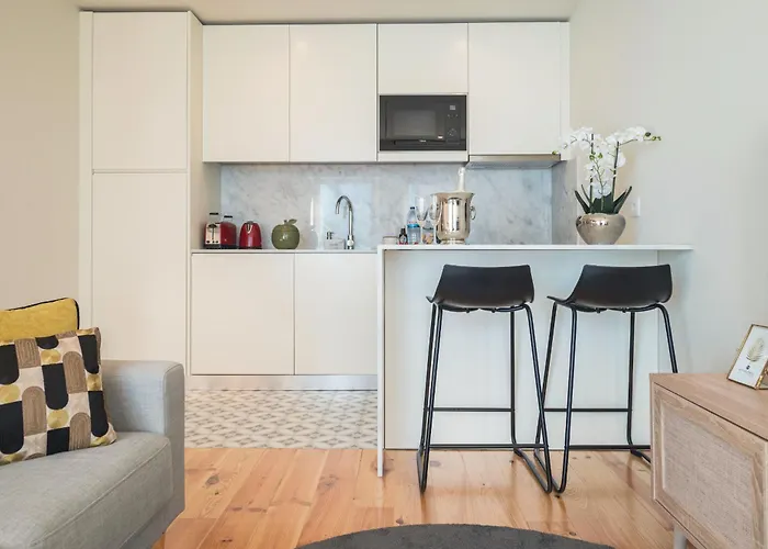 Luxury Style 30 With Ac Downtown Near Metro بورتو