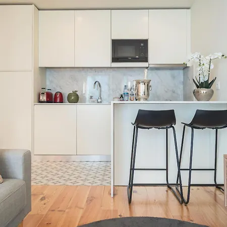 Luxury Style 30 With Ac Downtown Near Metro ポルト